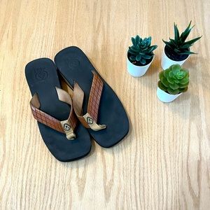 Reef Flip Flops size 8